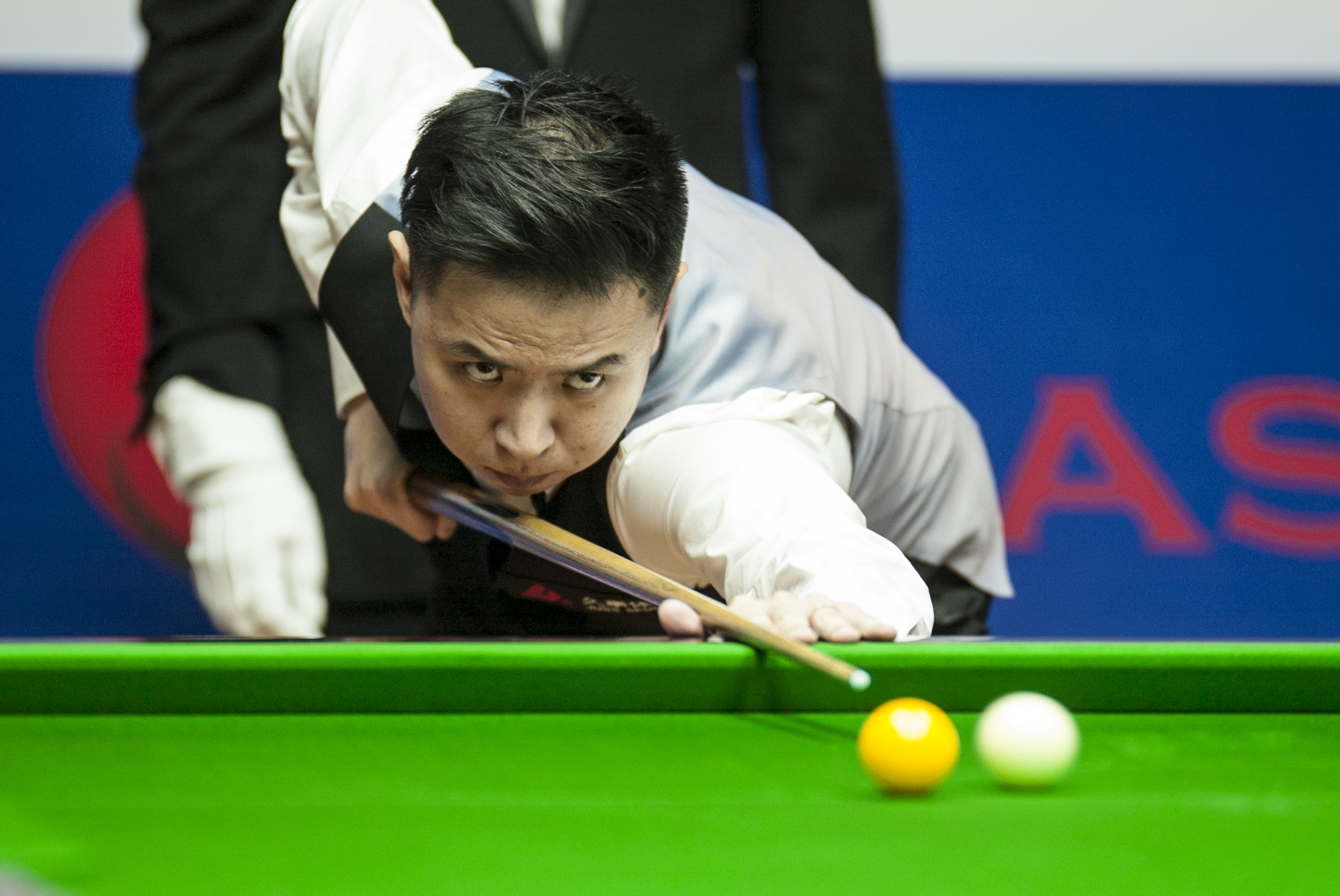 罗伯托和年 罗伯托和年