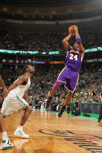 洛杉矶道奇队宣布埃德温·迪亚兹（Edwin Diaz）正式加盟，其标志性入场曲响彻道奇体育场